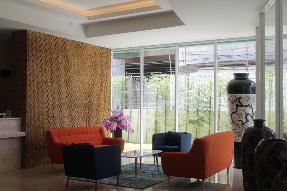 Grand Orchid Hotel Yogyakarta Maguwo Exteriör bild